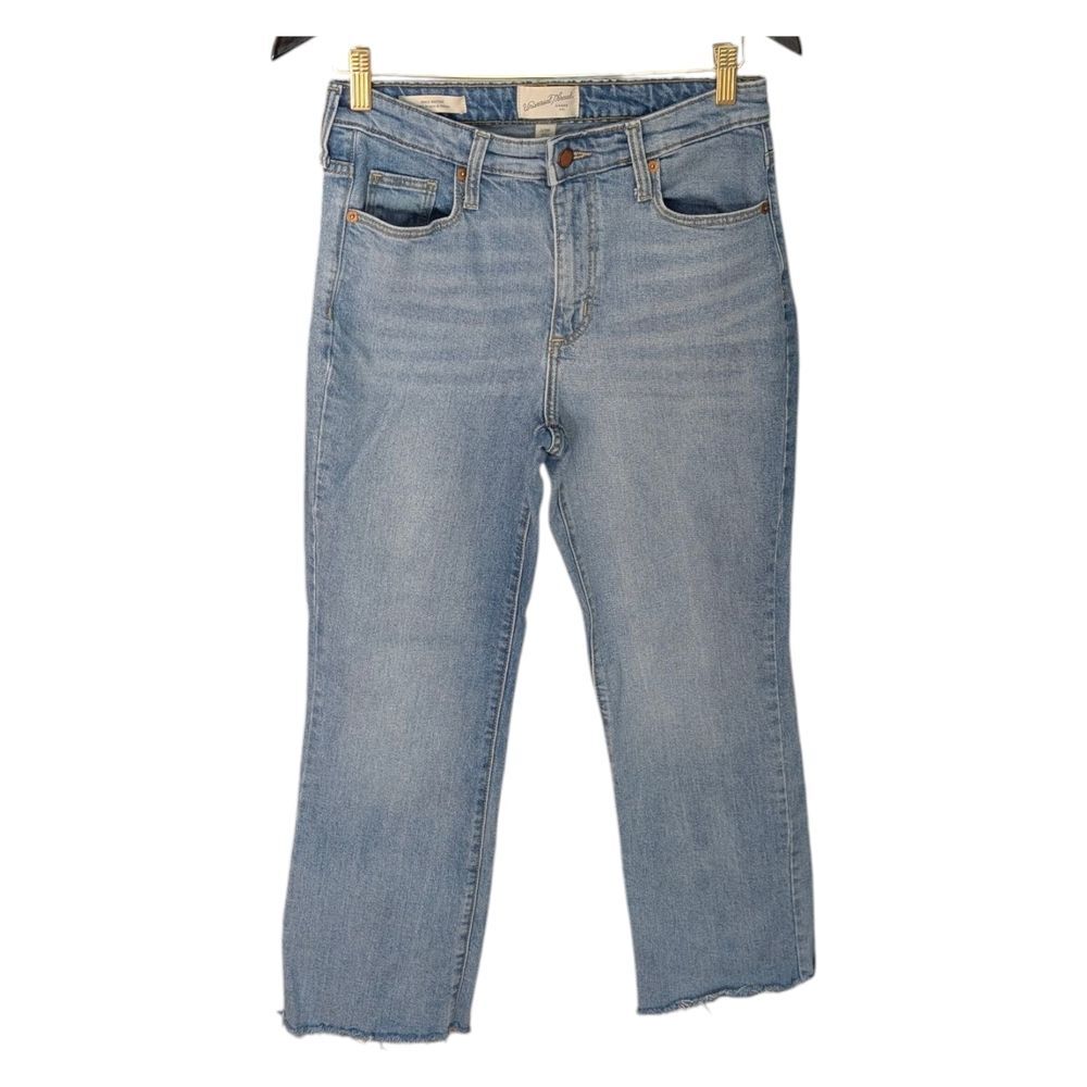 Universal Thread Light Wash Ankle Boot Cut Jeans 6/28R